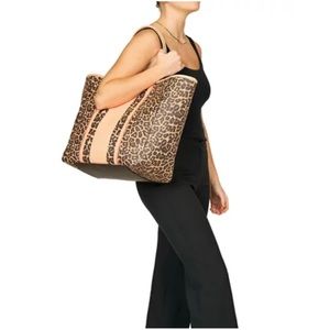 Urban Originals Riviera Tote - Leopard